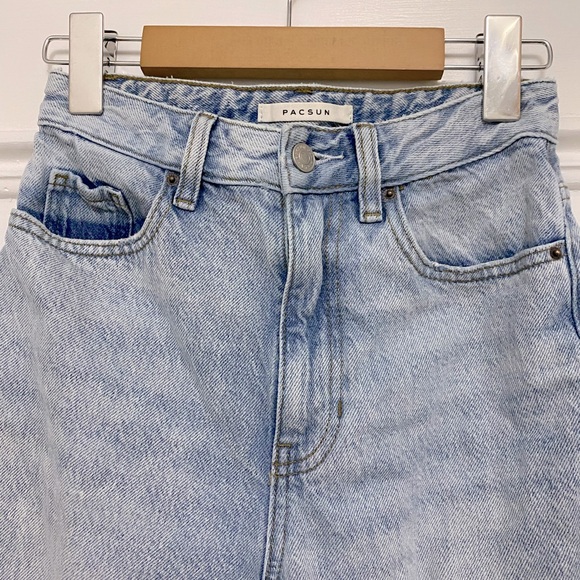 PacSun 90s Boyfriend Jeans, Size 23, Light Indigo Blue, 100% Cotton - Picture 8 of 14